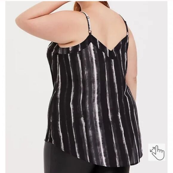 Torrid Georgette Tunic Cami Chiffon Blouse 2X - Picture 2 of 10